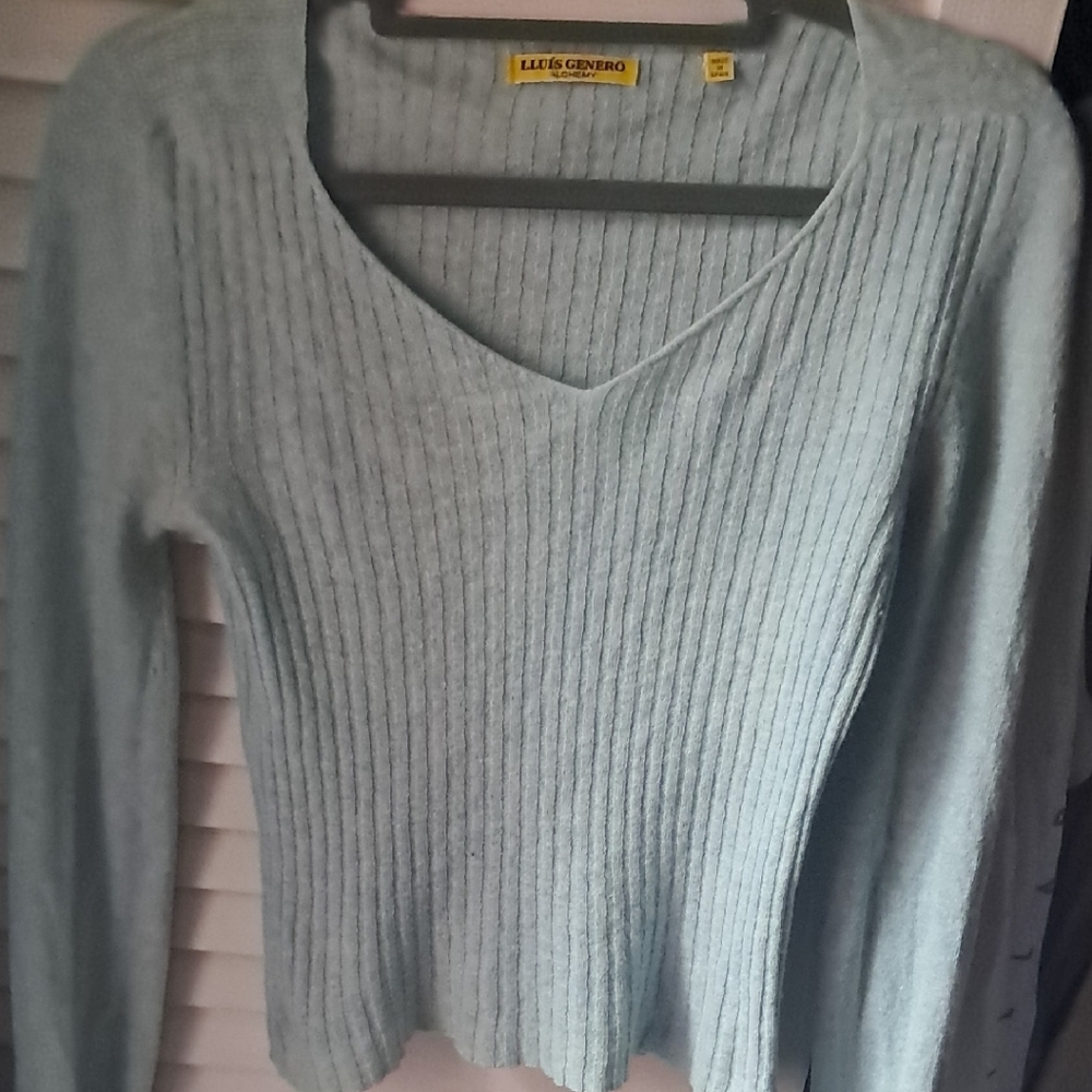 Powder Blue V-Neck Ribbed Knit Sweater